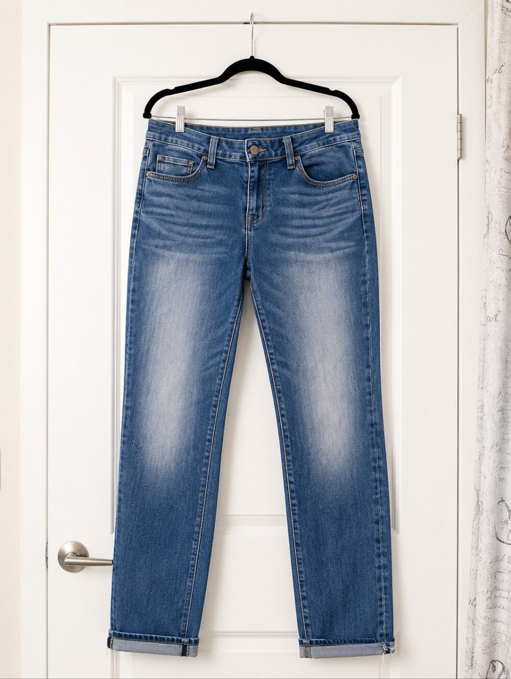 Women's Light Blue Cropped Jeans Size 1 By Arizona Jean Company